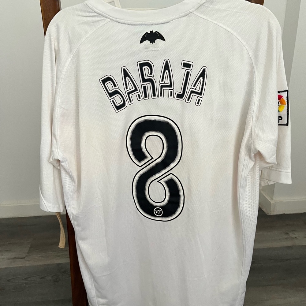 Valencia- Ruben Baraja jersey- number 8